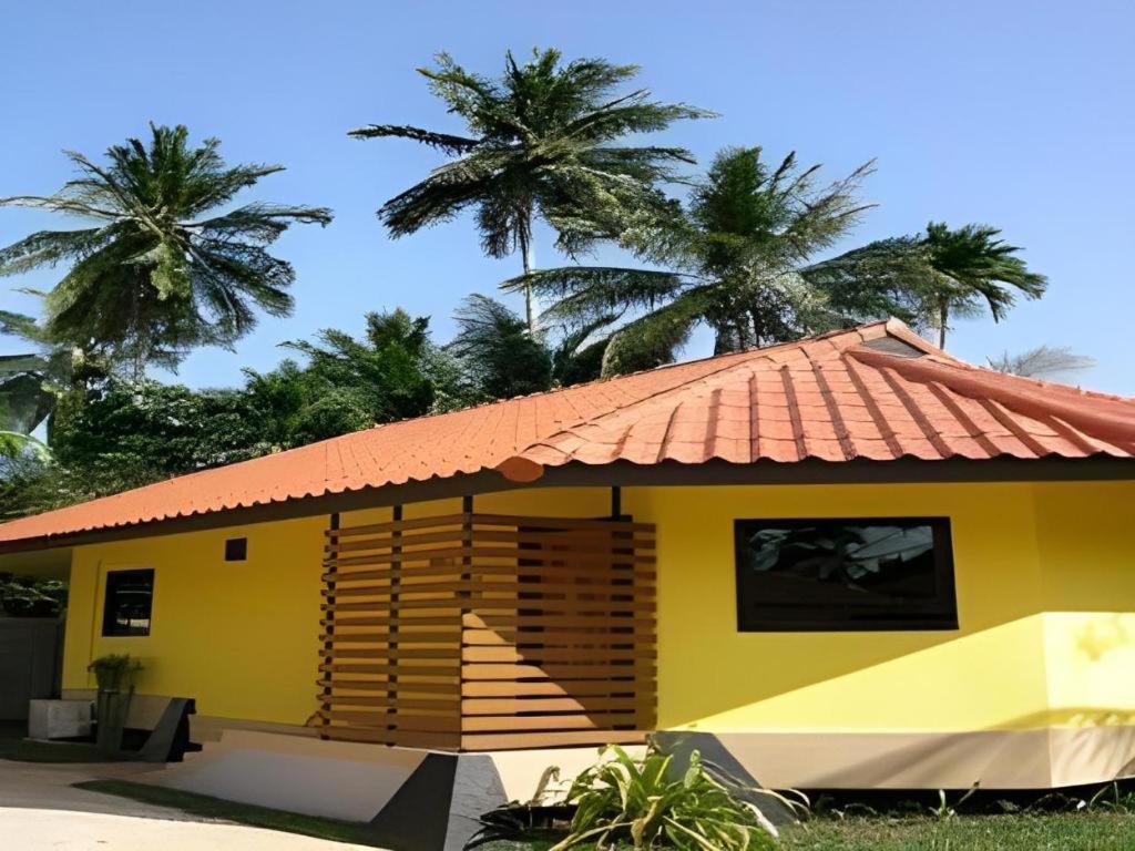 Tanisa Resort Chumpon Extérieur photo