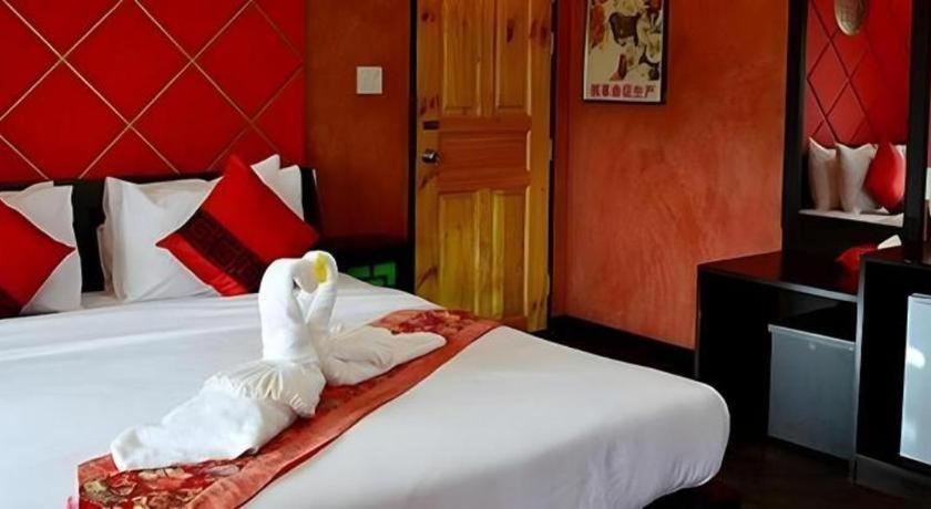 Tanisa Resort Chumpon Extérieur photo