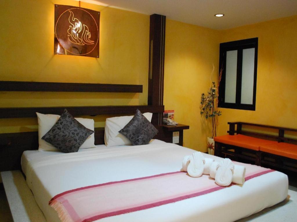 Tanisa Resort Chumpon Extérieur photo